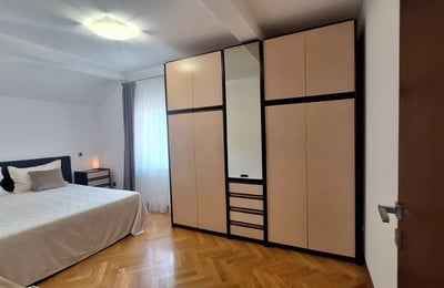 Alquiler de una acogedora casa, 150 m², Voždovac, Belgrado, Serbia